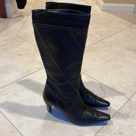 Bruno Magli boots - Picture 2 of 10